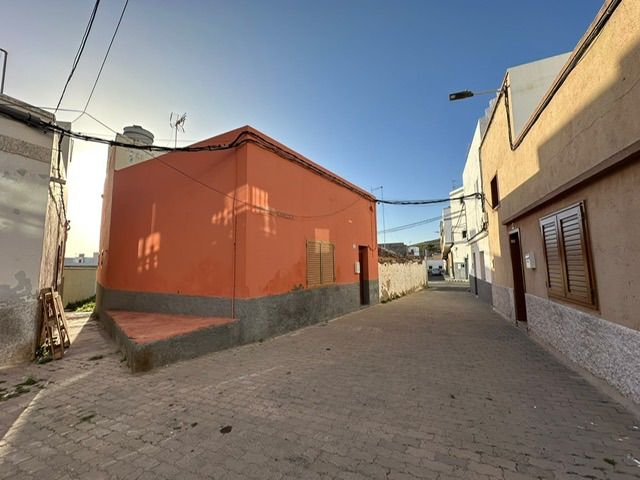 Вилла в Las Palmas de Gran Canaria, продажа